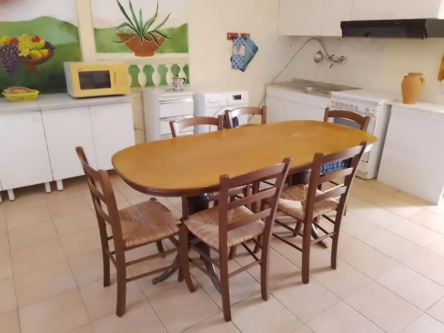Querce  Casa Vacanze Sa Rocchitta 0*, Querce (Lucca) איטליה